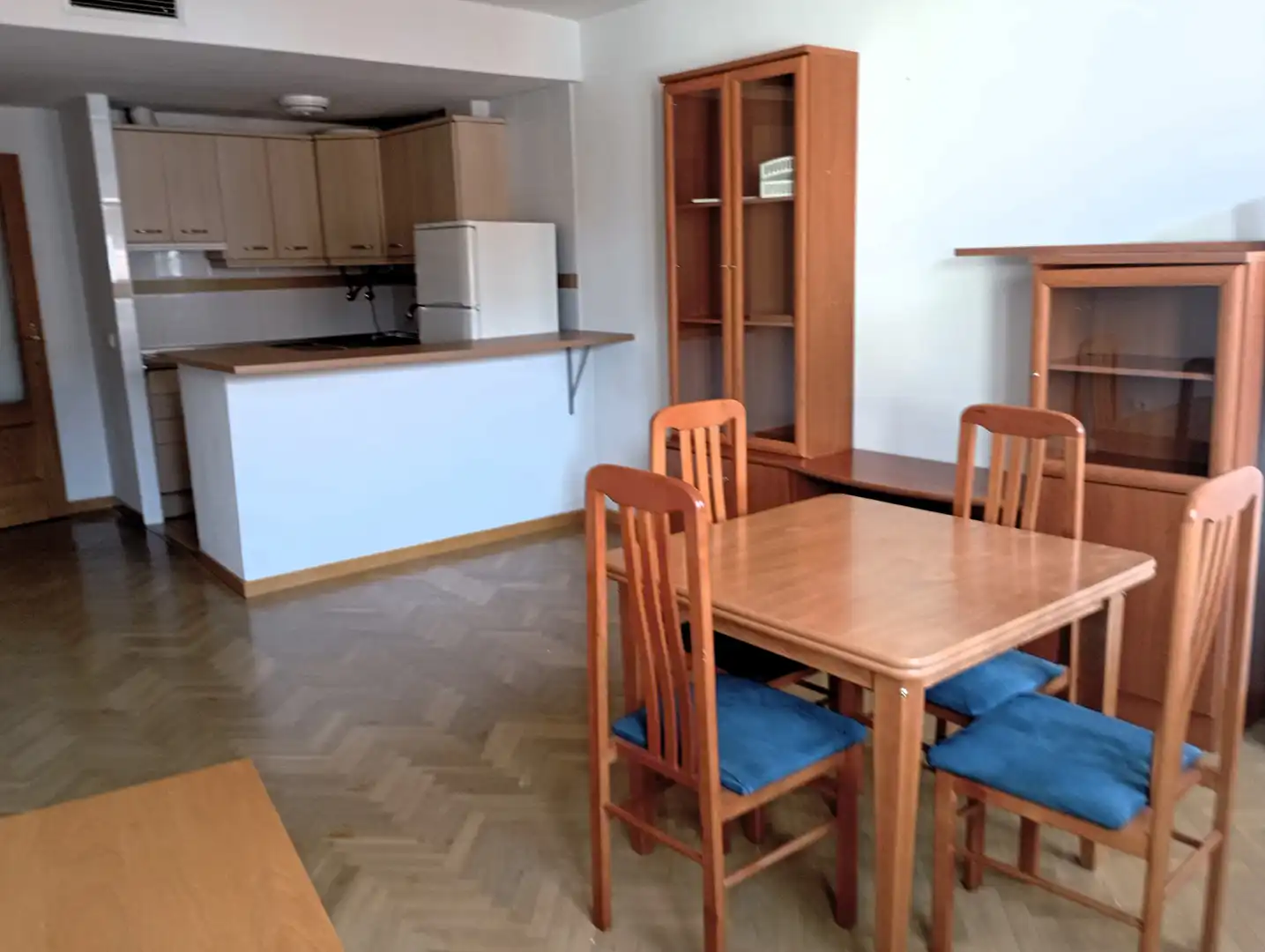 Menjador de Apartament de lloguer en Aranjuez amb Aire condicionat, Calefacció i Parquet