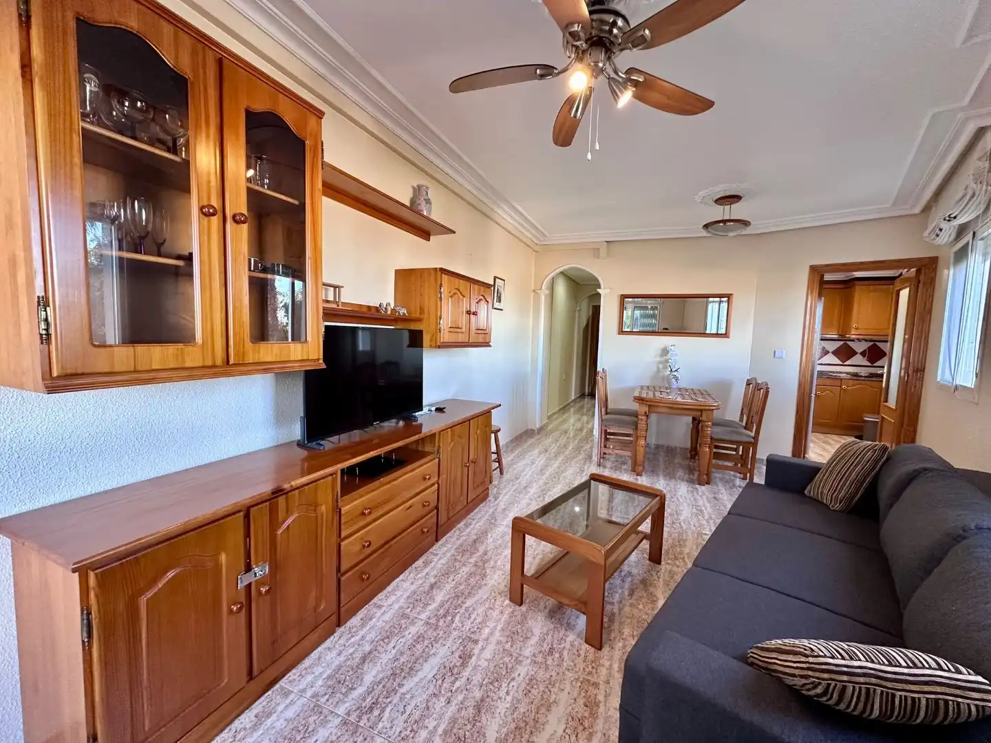 Living room of Flat for sale in Torrevieja  with Air Conditioner and Balcony