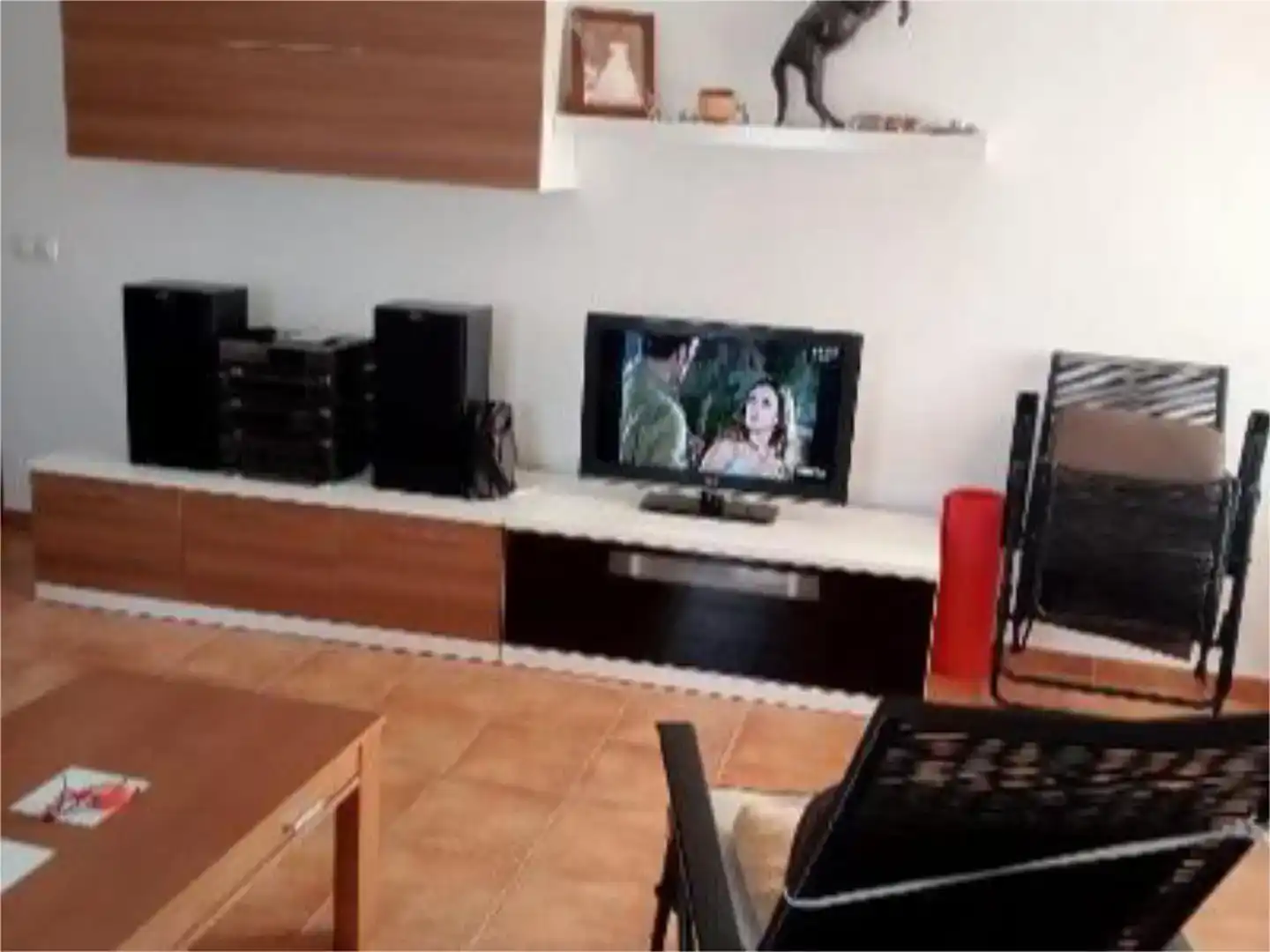 Sala d'estar de Pis en venda en Rubielos de Mora amb Aire condicionat i Balcó