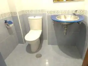 Bathroom of Flat for rent in Gijón   with Heating, Parquet flooring and Storage room