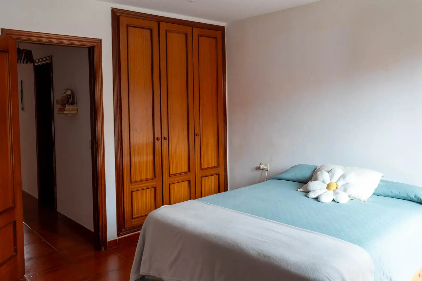 Dormitori de Casa adosada en venda en Tacoronte amb Jardí privat, Terrassa i Moblat