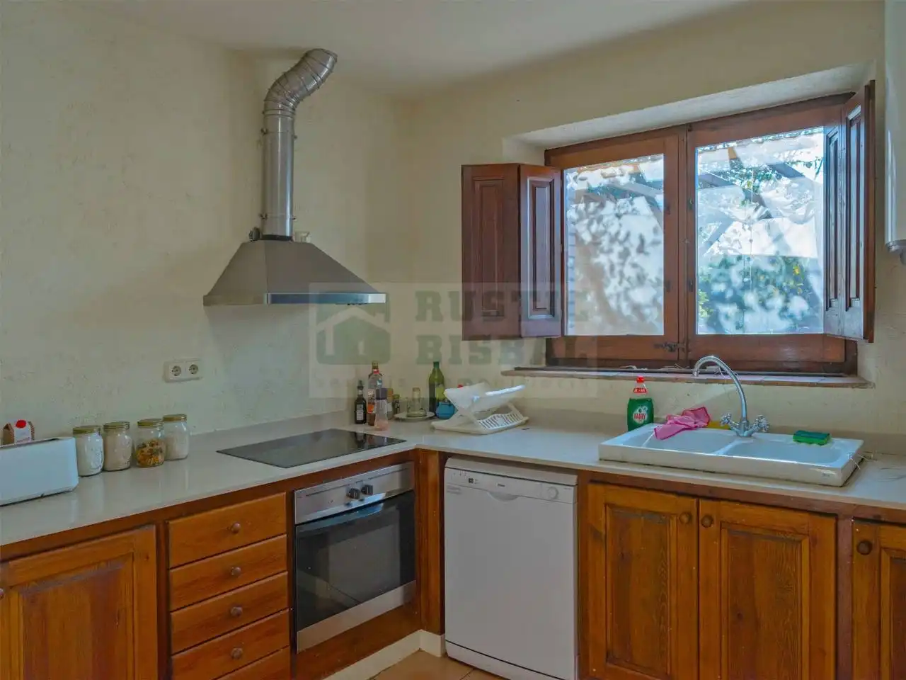 Cocina de Finca rústica en venta en Sant Miquel de Fluvià con Aire acondicionado, Calefacción y Terraza