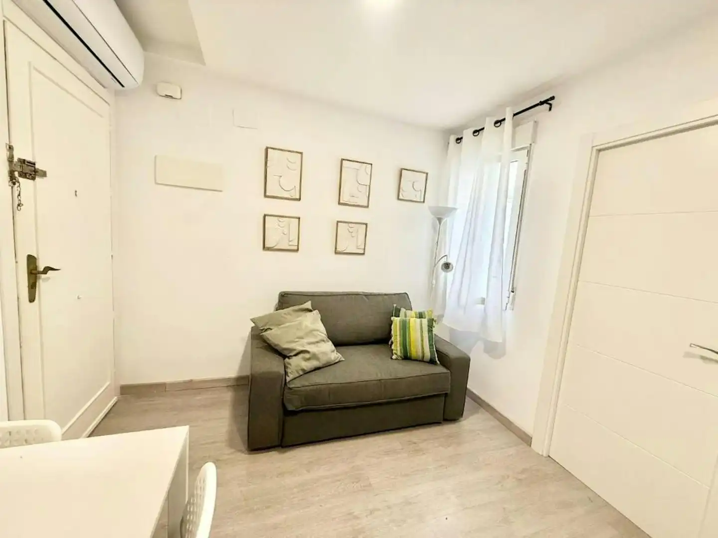 Flat for rent in N/A, Prosperidad