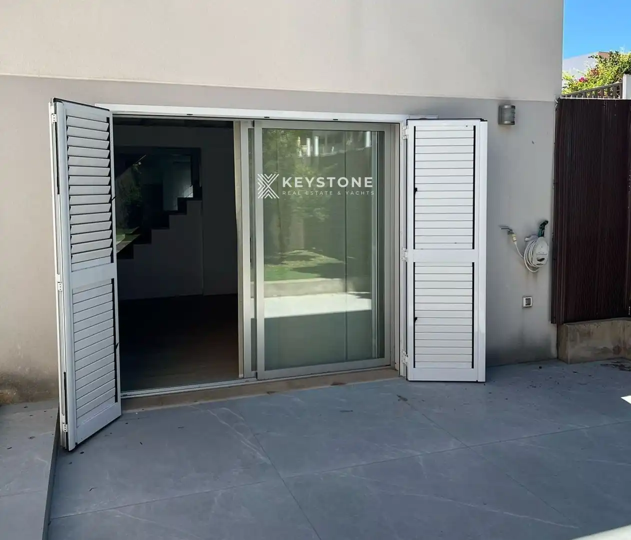 Vista exterior de Casa o xalet de lloguer en  Palma de Mallorca amb Aire condicionat, Terrassa i Alarma