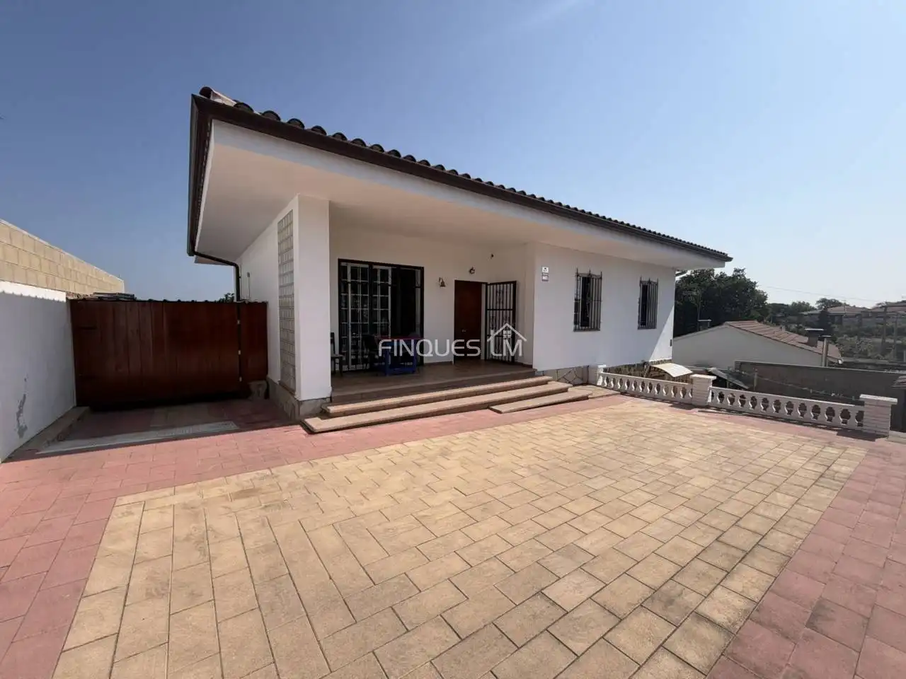 Außenansicht von Haus oder Chalet zum Verkauf in Tordera mit Heizung, Privatgarten und Terrasse
