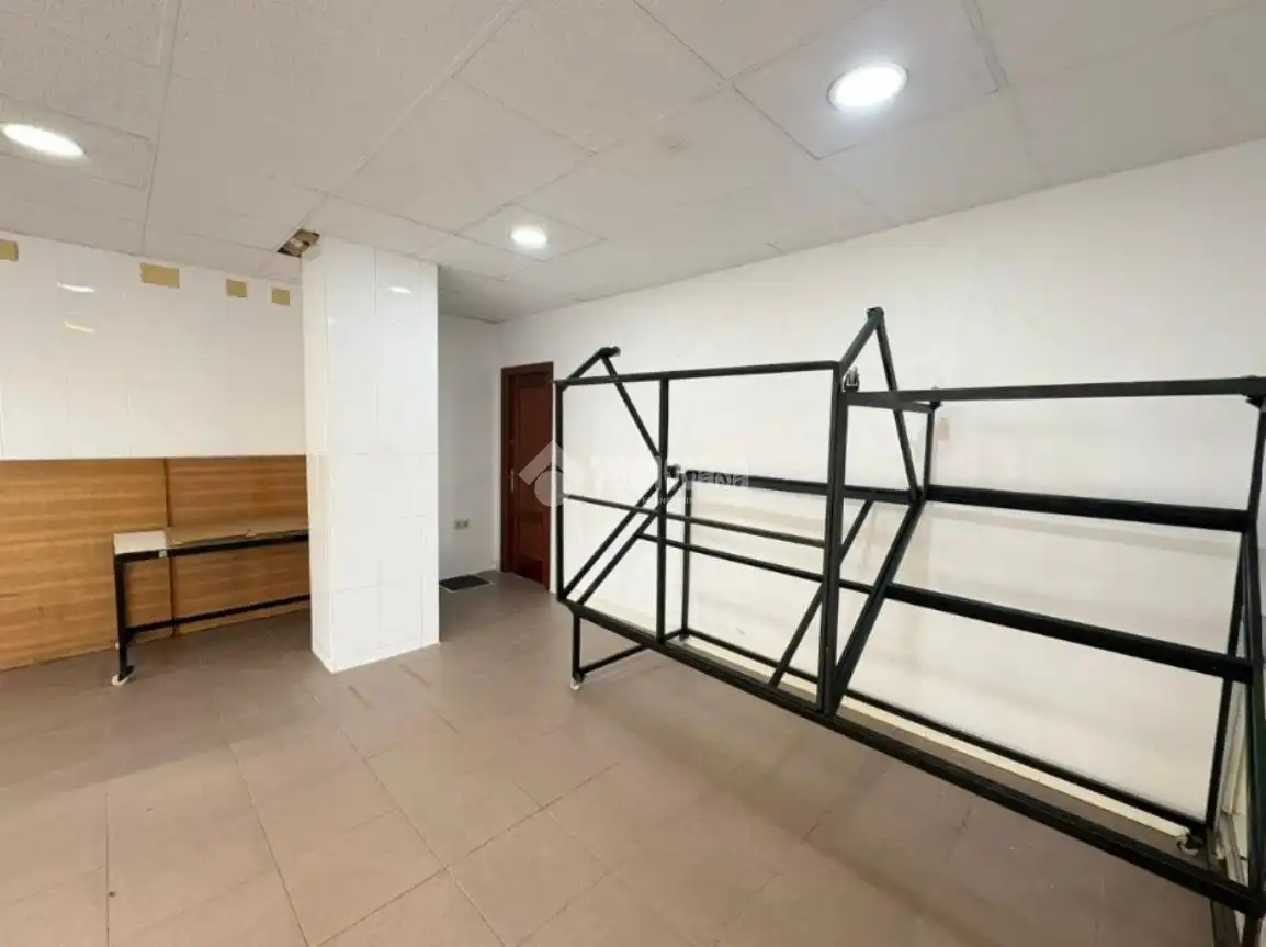 Local comercial en venda a Andújar, imagen 18