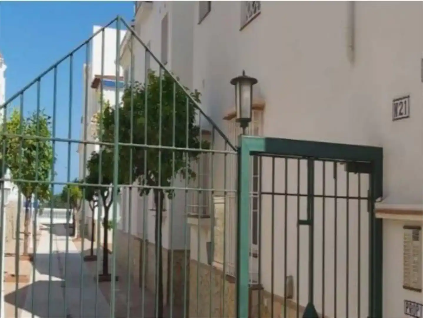 Vista exterior de Pis en venda en Nerja amb Piscina