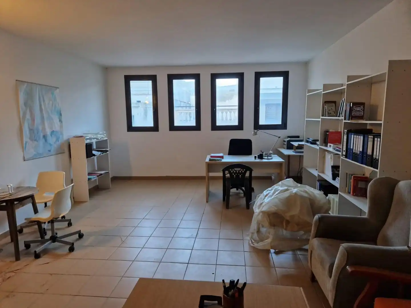 Büro zur Miete in Roses