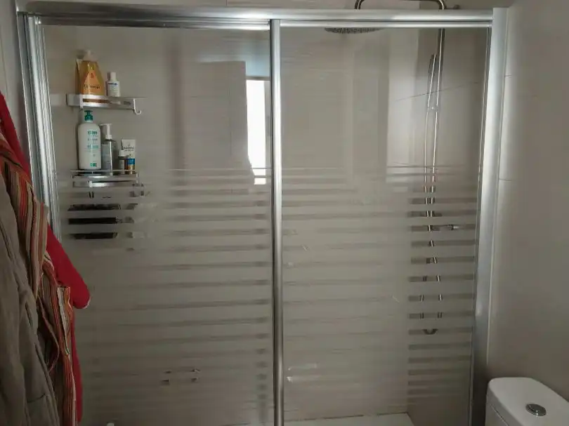 Badezimmer von Haus oder Chalet zum Verkauf in Sabiote mit Klimaanlage, Terrasse und Balkon