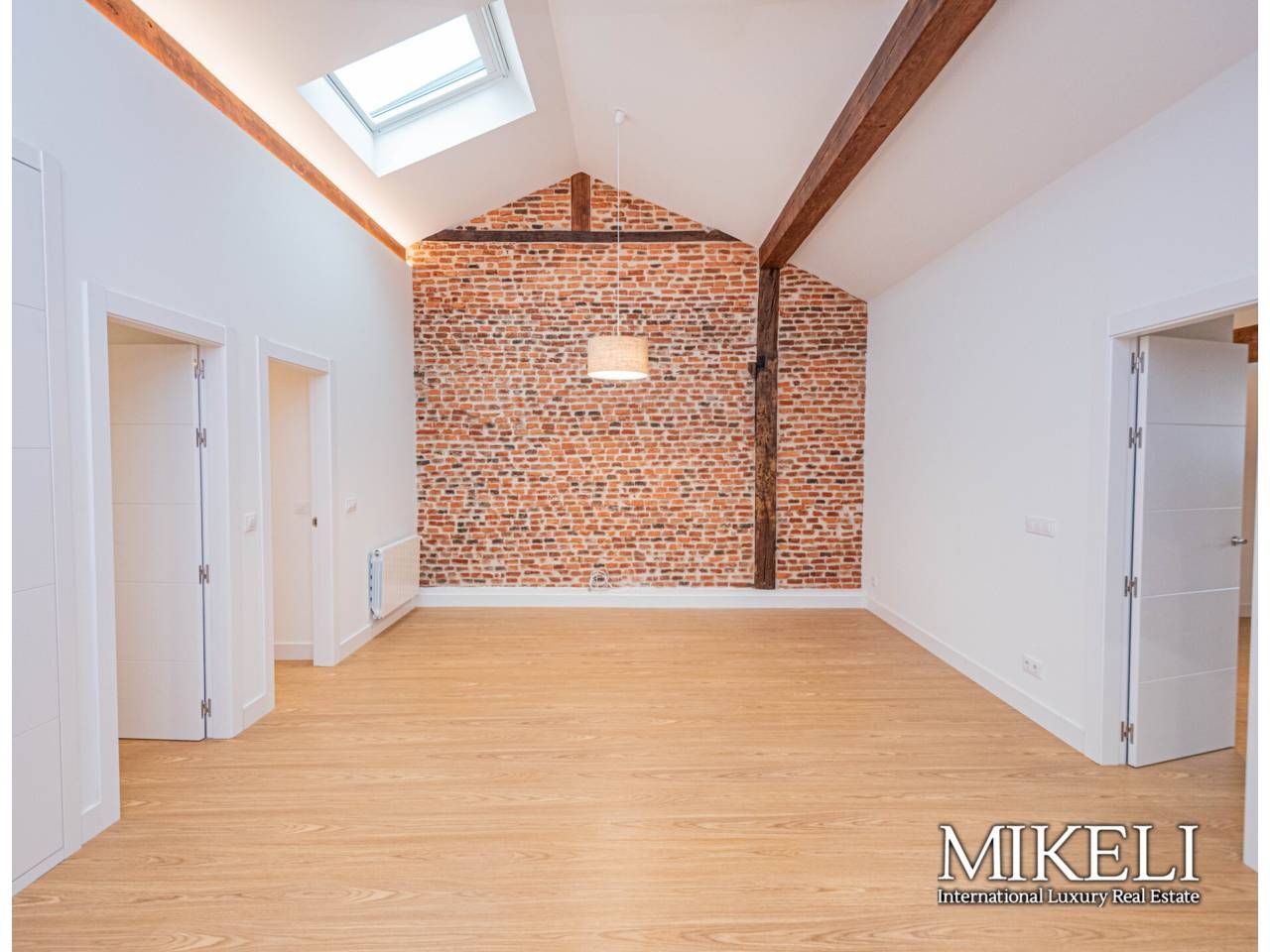 Sala d'estar de Pis de lloguer en Santander amb Calefacció