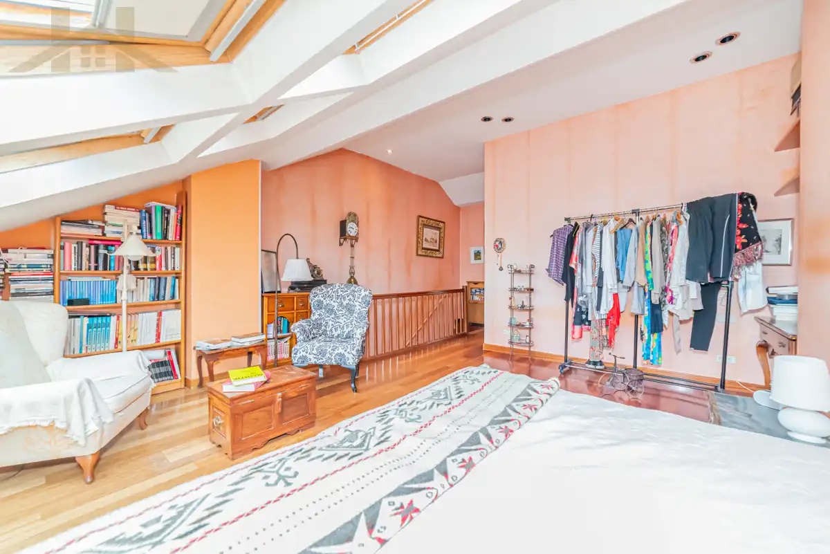 Bedroom of Detached homes for sale in Tres Cantos  with Air Conditioner, Heating and Private garden