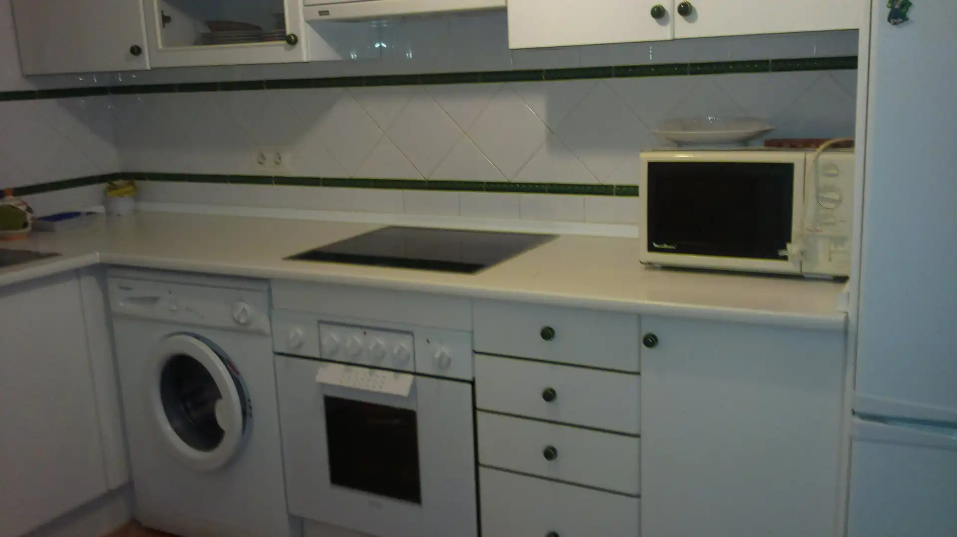 Cuina de Apartament en venda en Casares amb Piscina, Moblat i Internet