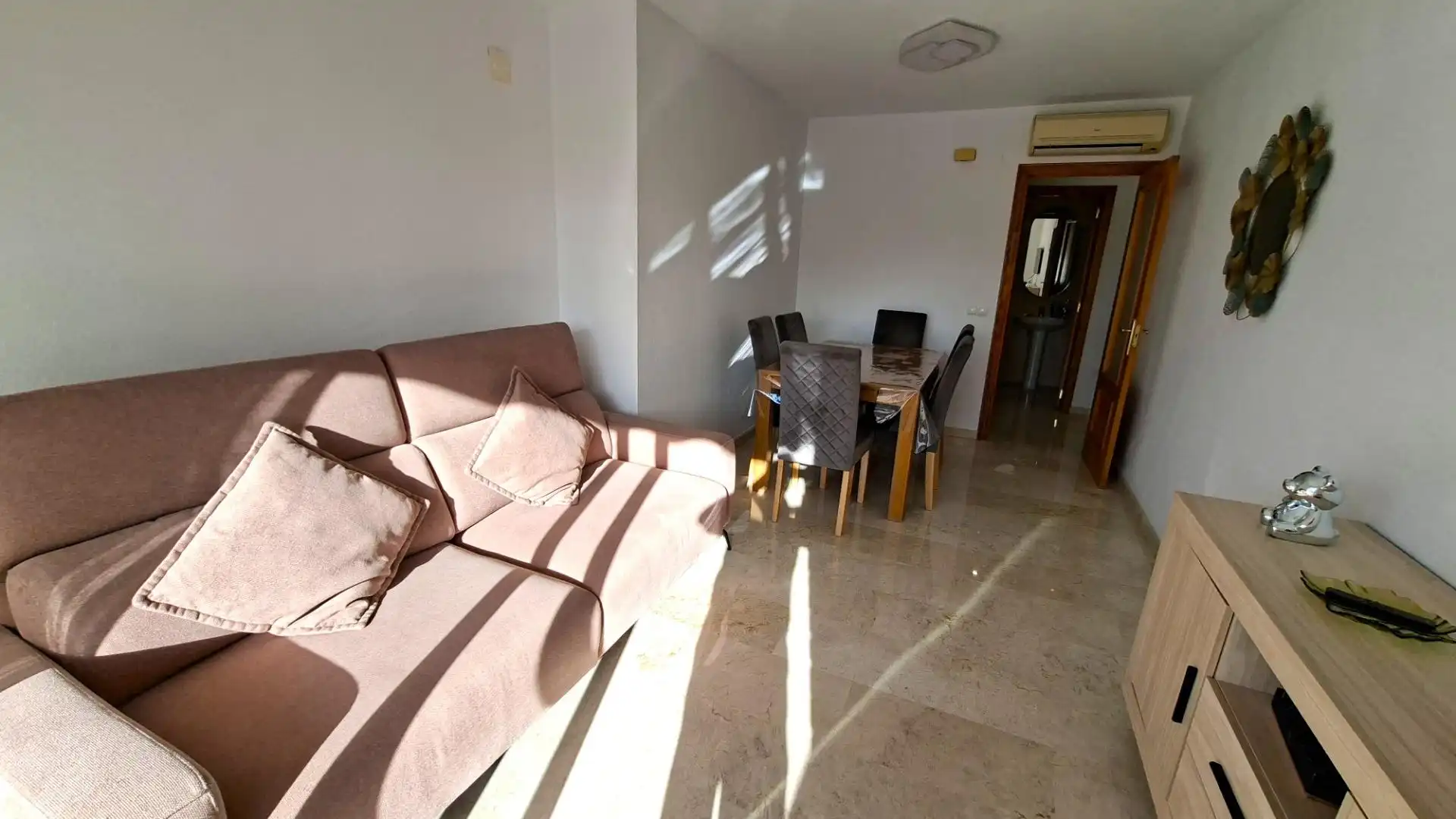 Living room of Flat for sale in Benidorm  with Private garden, Terrace and Furnished