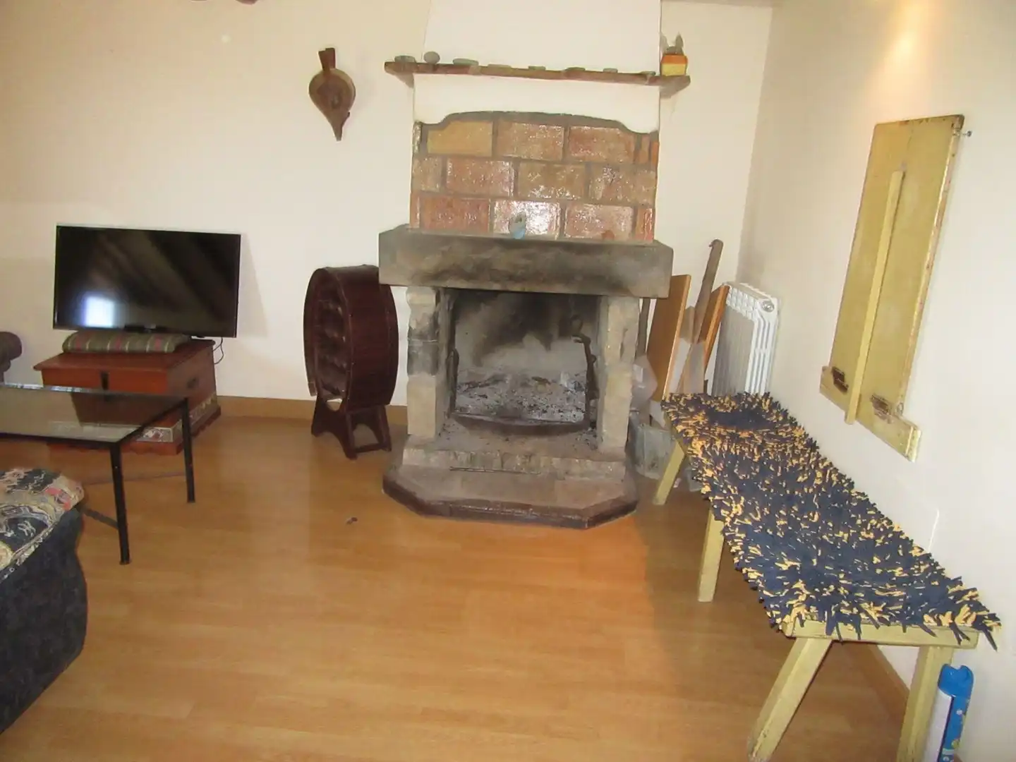 Sala d'estar de Casa o xalet en venda en Canal de Berdún amb Jardí privat i Traster