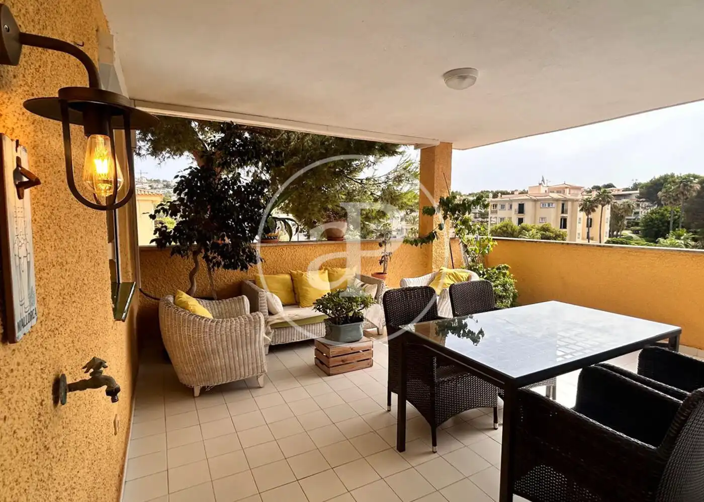 Terrasse von Dachboden zur Miete in Calvià mit Klimaanlage, Heizung und Privatgarten