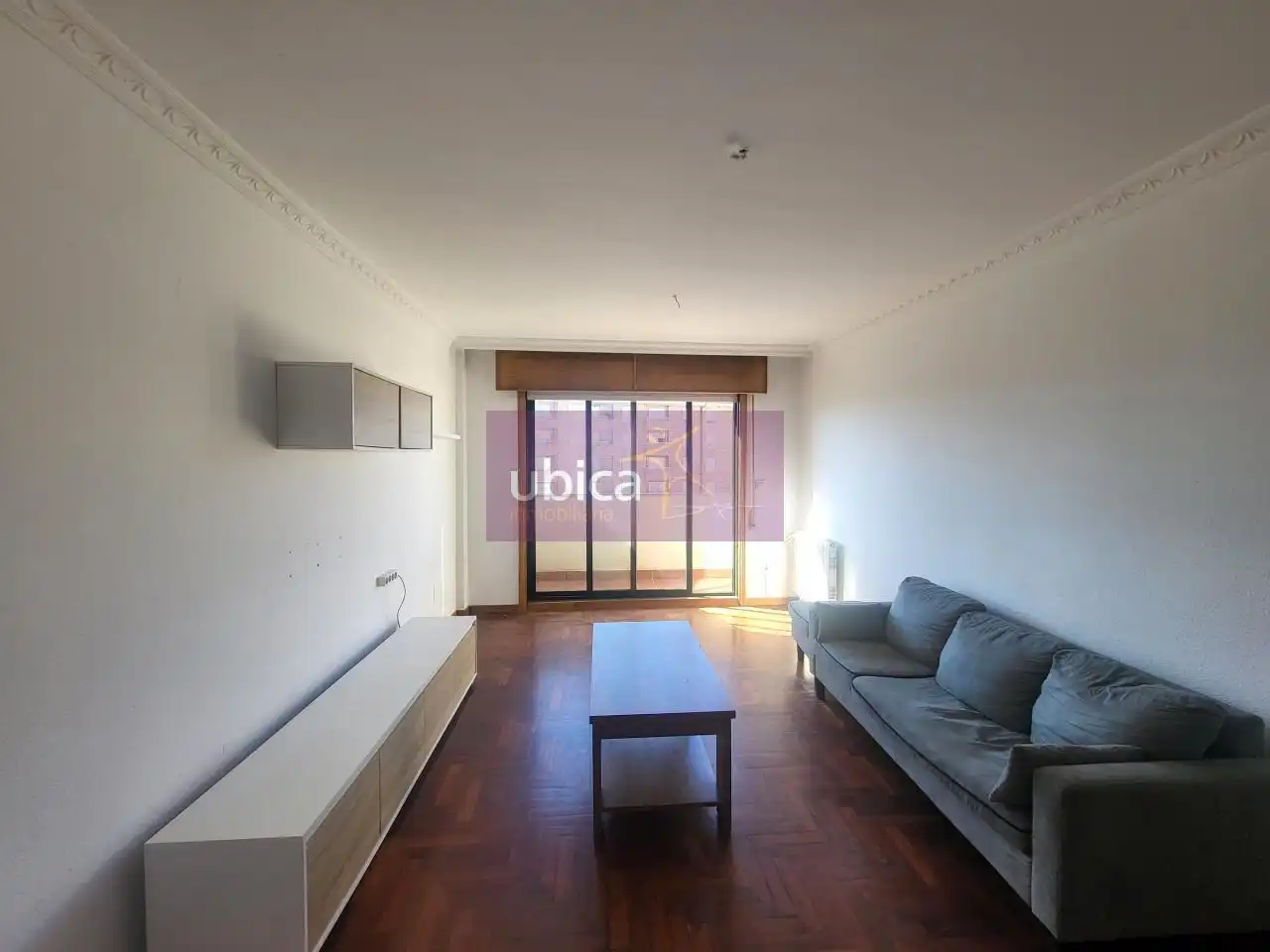 Dormitori de Pis en venda en Ponteareas amb Calefacció, Parquet i Terrassa