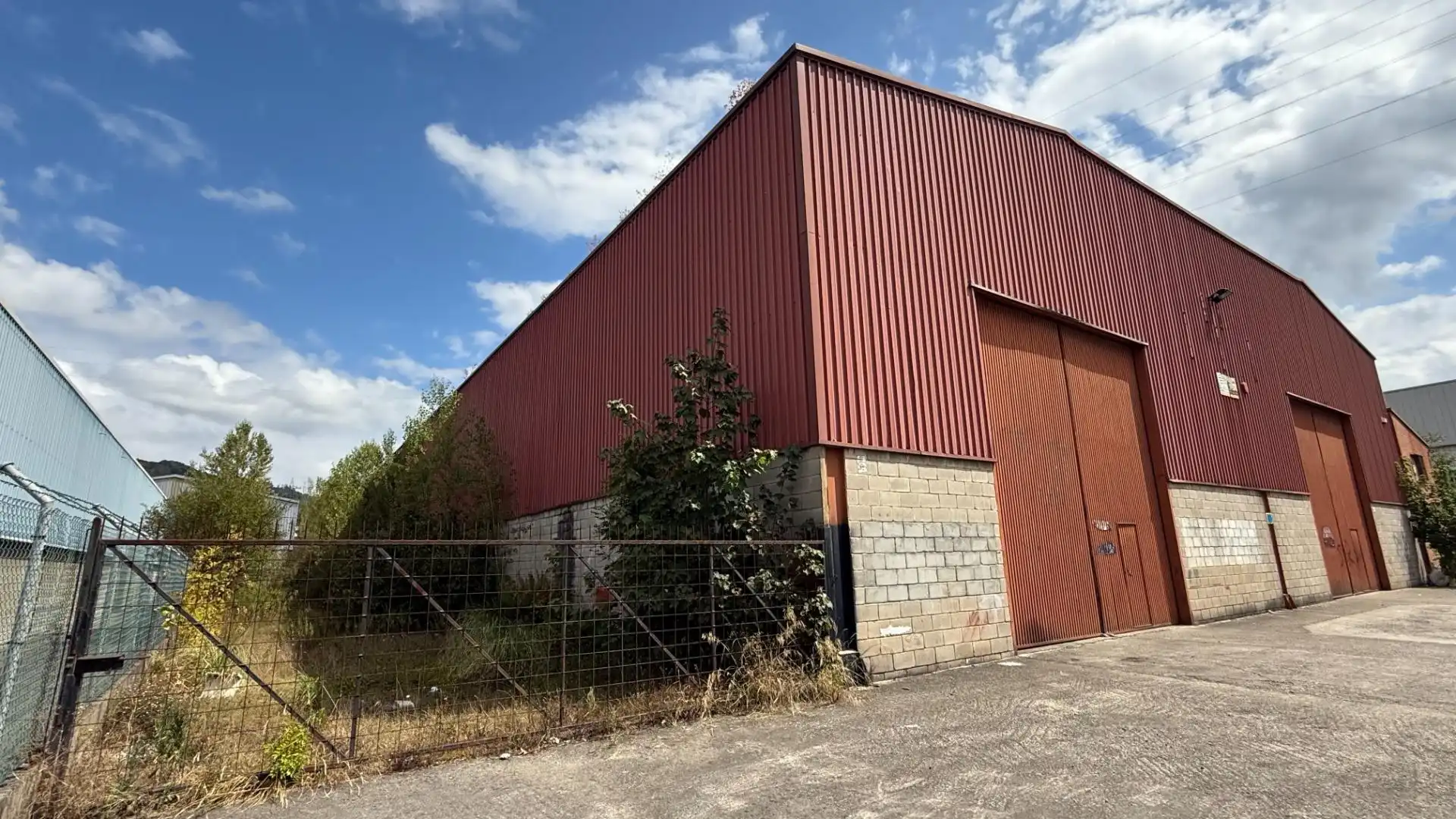 Exterior view of Industrial buildings for sale in Langreo
