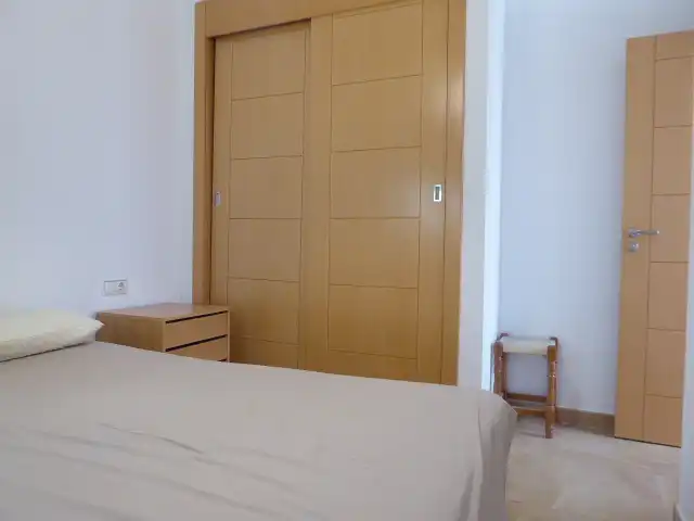 Dormitori de Apartament de lloguer en Málaga amb Aire condicionat, Traster i Moblat
