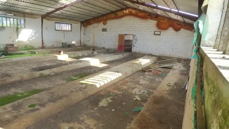 Nave industrial en venta en Puebla de la Calzada