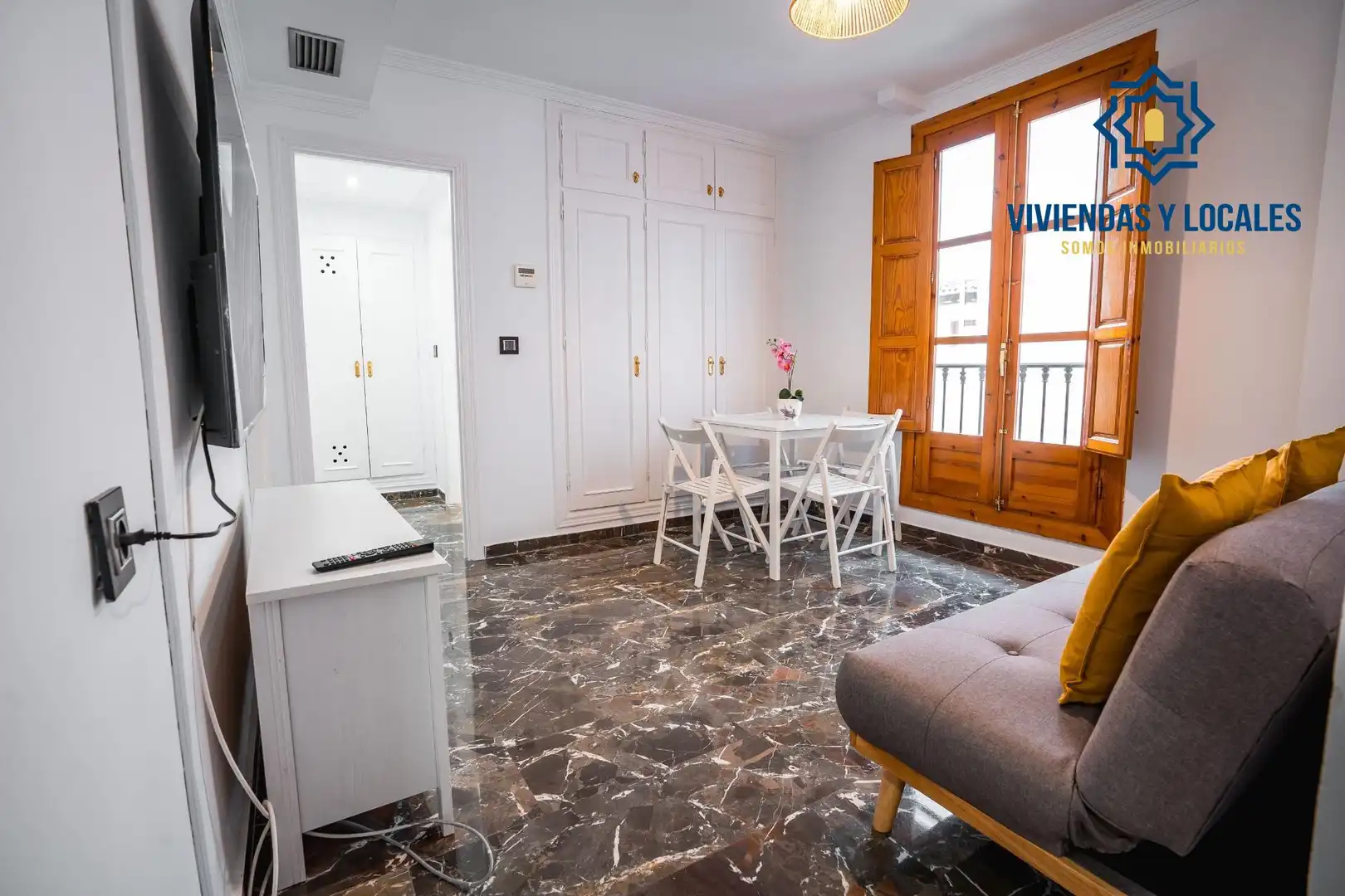 Flat with lift for sale in Centro