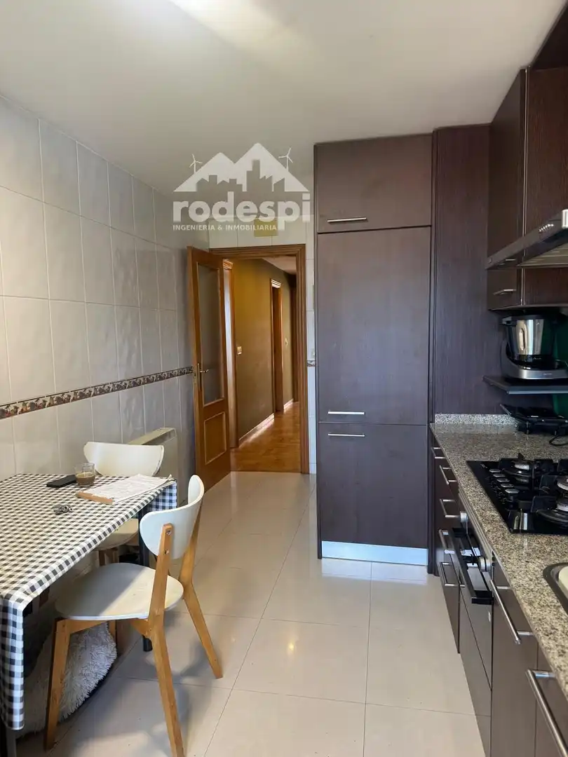 Wohnung zum Verkauf in Mondariz mit Heizung, Terrasse und Abstellraum