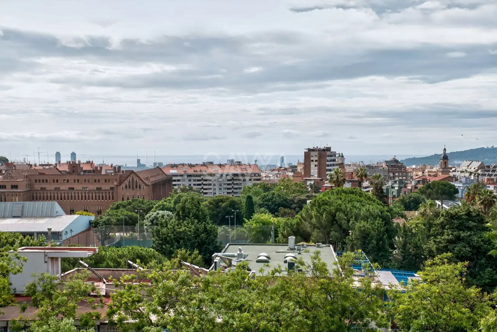 Vista exterior de Casa o chalet en venta en Barcelona con Aire acondicionado, Terraza y Trastero