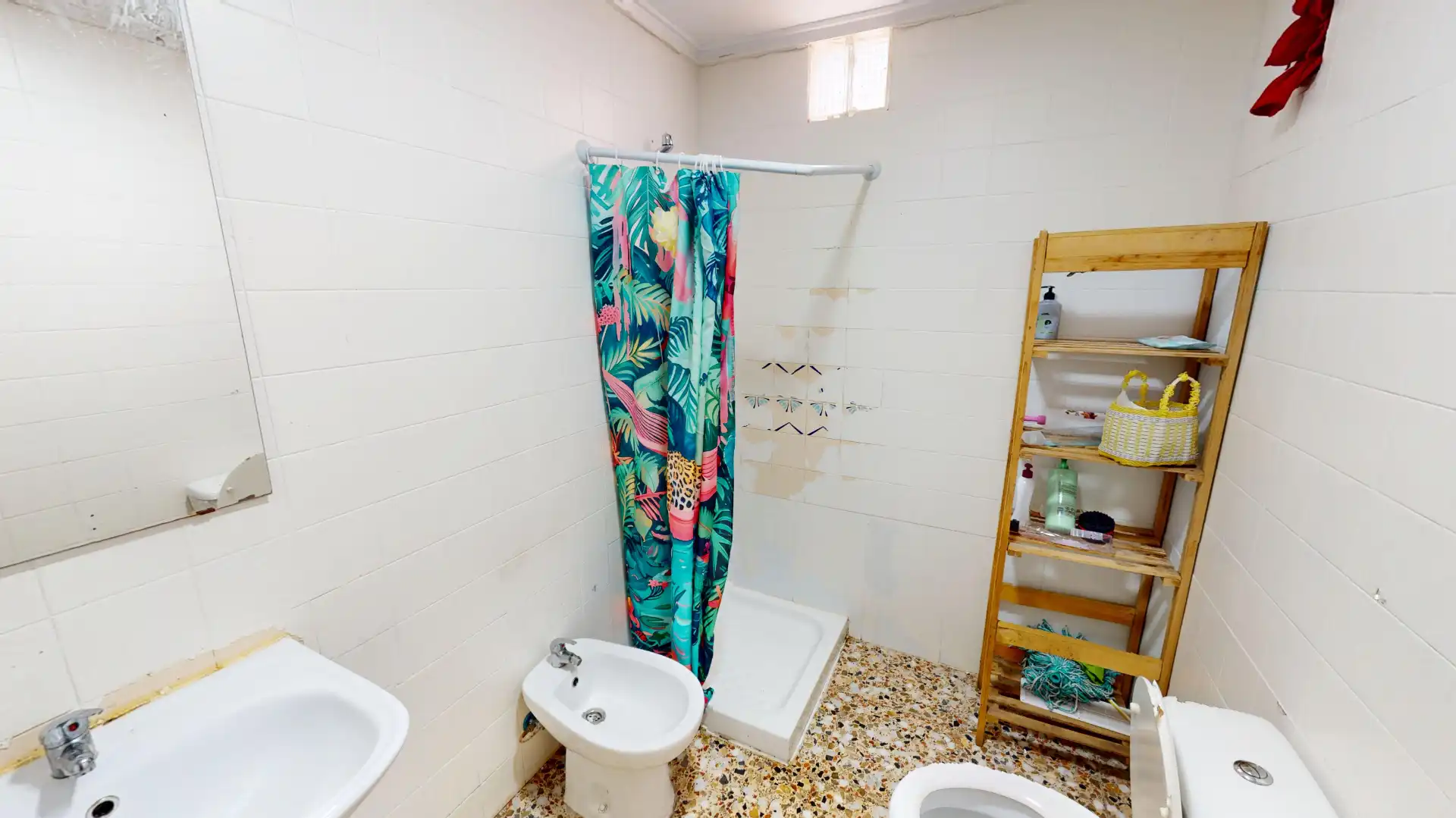 Baño de Piso en venta en Elche / Elx con Amueblado, Horno y Lavadora