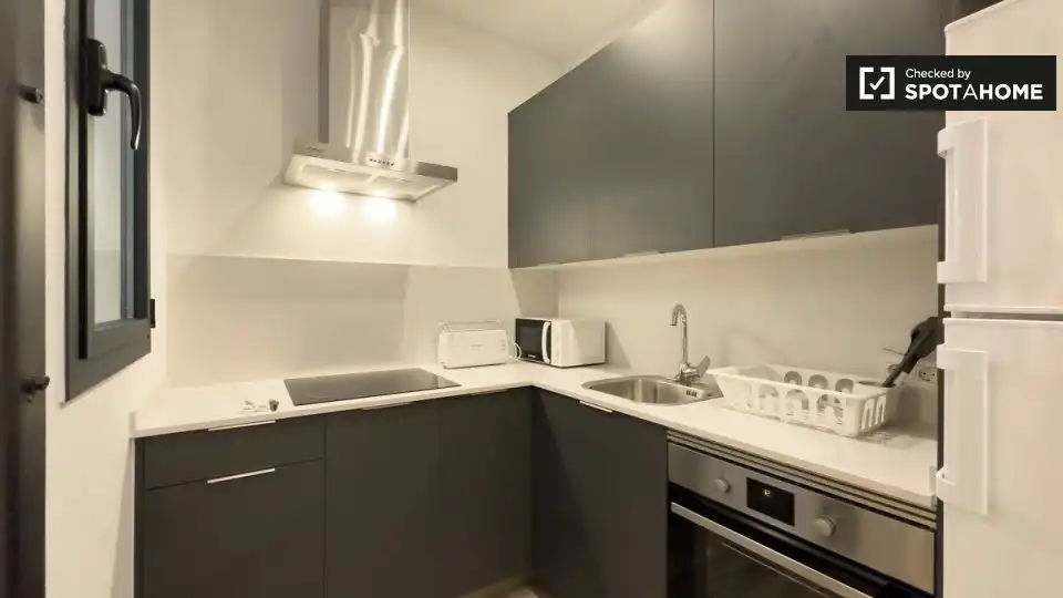 Flat with terrace to rent in Eixample, imagen 10