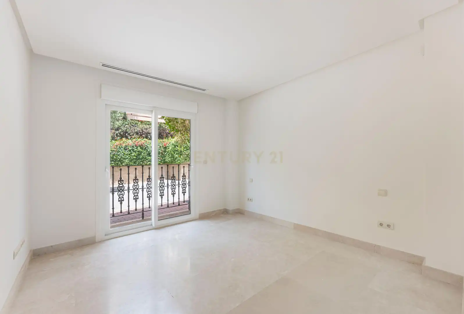 Dormitori de Apartament en venda en Marbella amb Aire condicionat, Traster i Forn
