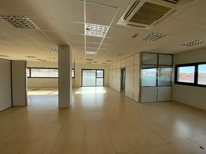 Oficina en venta en REINA SOFIA, Oeste