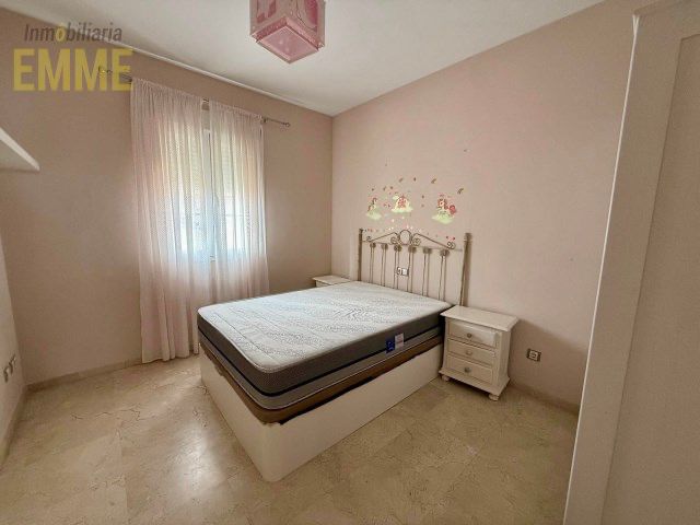 Dormitori de Casa adosada de lloguer en Ronda amb Aire condicionat, Terrassa i Forn