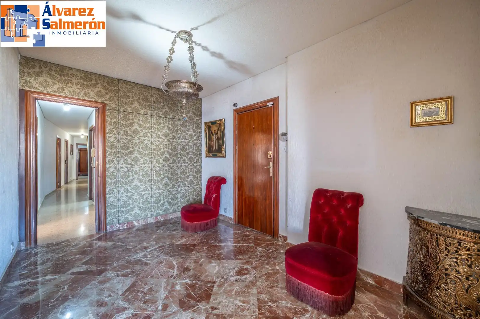 Sala de estar de Piso en venta en Granada con Terraza y Balcón