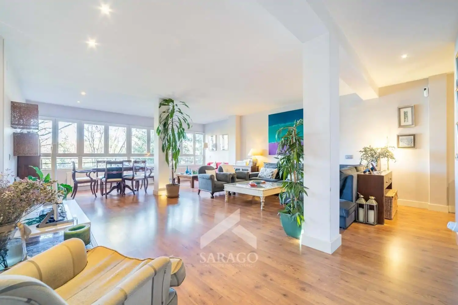Sala de estar de Piso en venta en Madrid con Calefacción, Trastero y Piscina