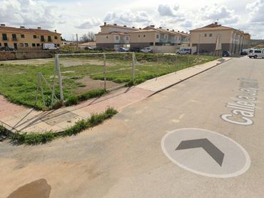 Terreno residencial en venta en Calle emilio prados 6