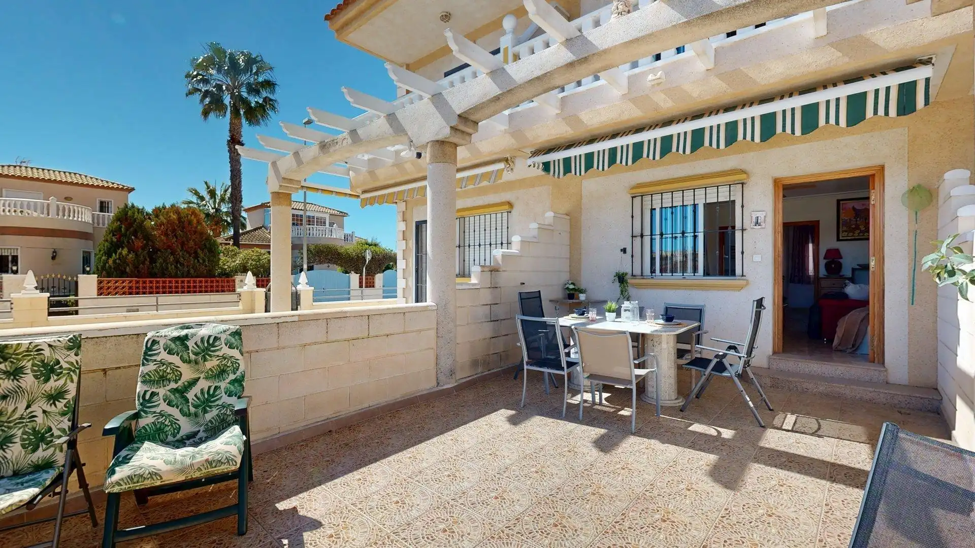Terraza de Casa adosada en venta en Pilar de la Horadada con Jardín privado, Terraza y Balcón