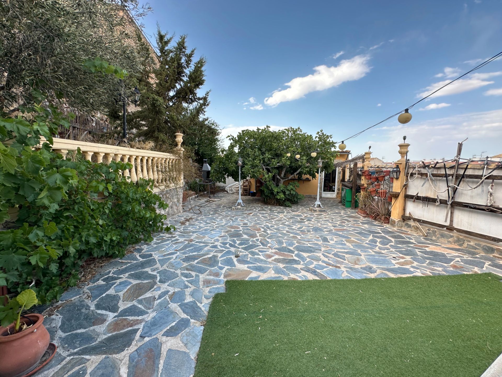 Jardí de Casa o xalet en venda en Jódar amb Aire condicionat, Terrassa i Traster
