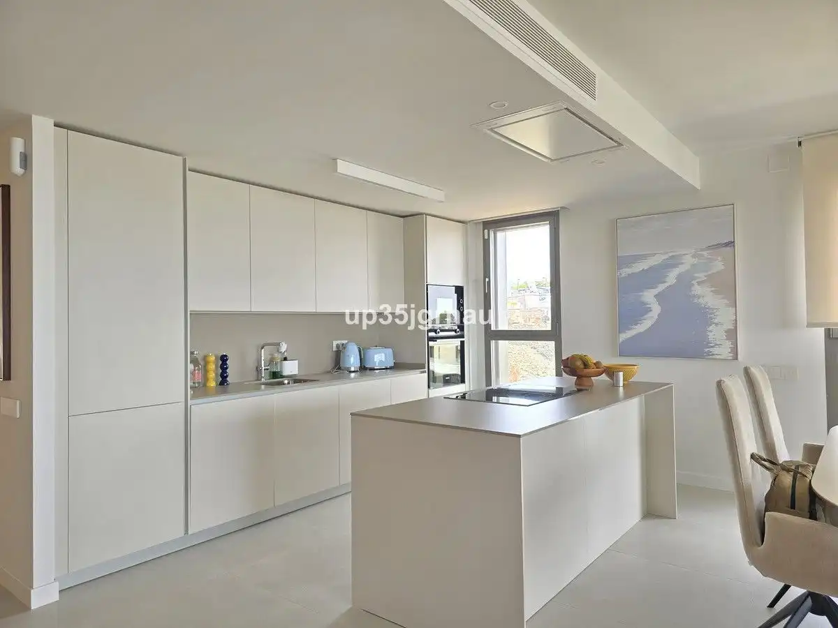 Apartament amb piscina en venda a Selwo, imagen 17