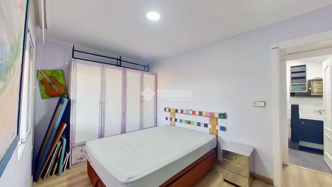 Habitación de Piso en venta en Barberà del Vallès con Parquet y Terraza
