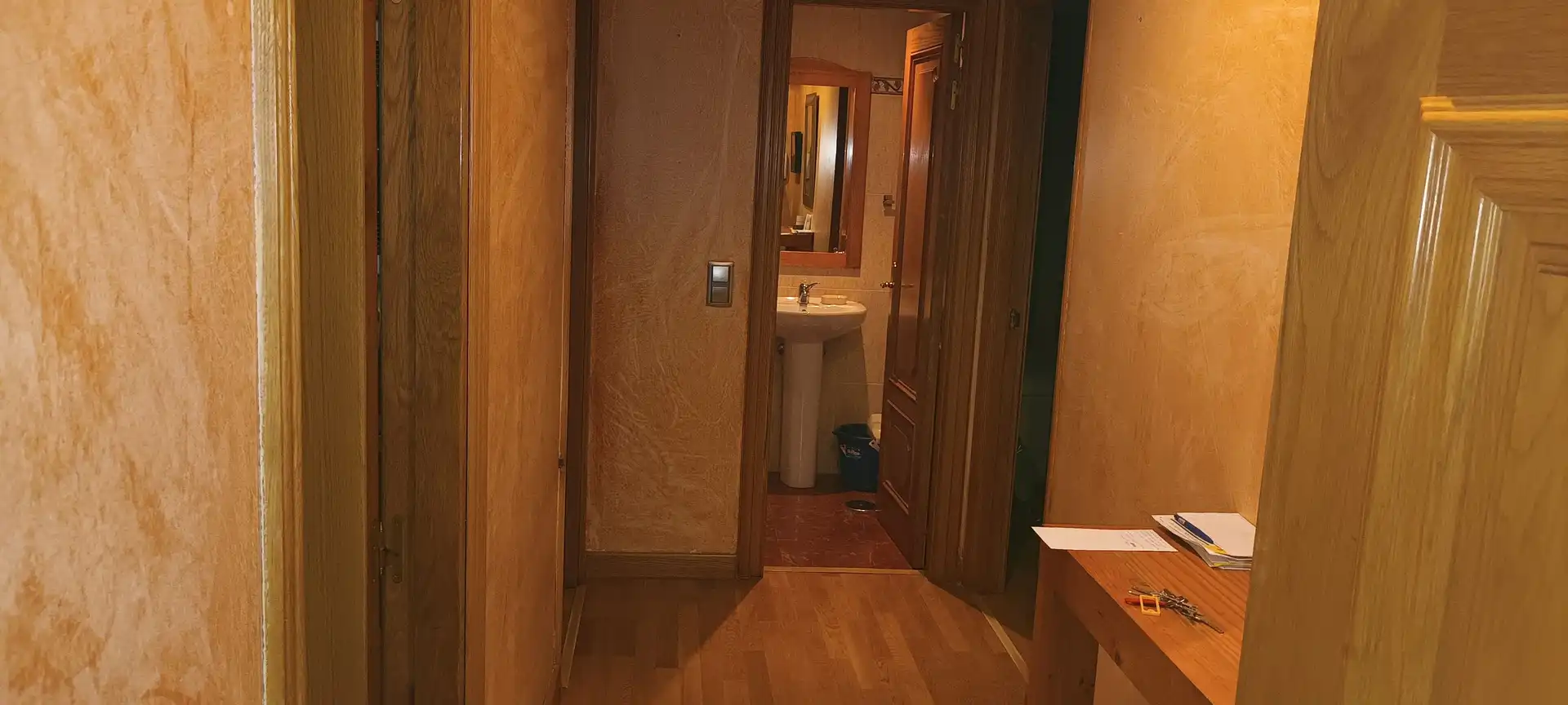 Badezimmer von Maisonette zur Miete in Segovia mit Klimaanlage, Heizung und Parkett