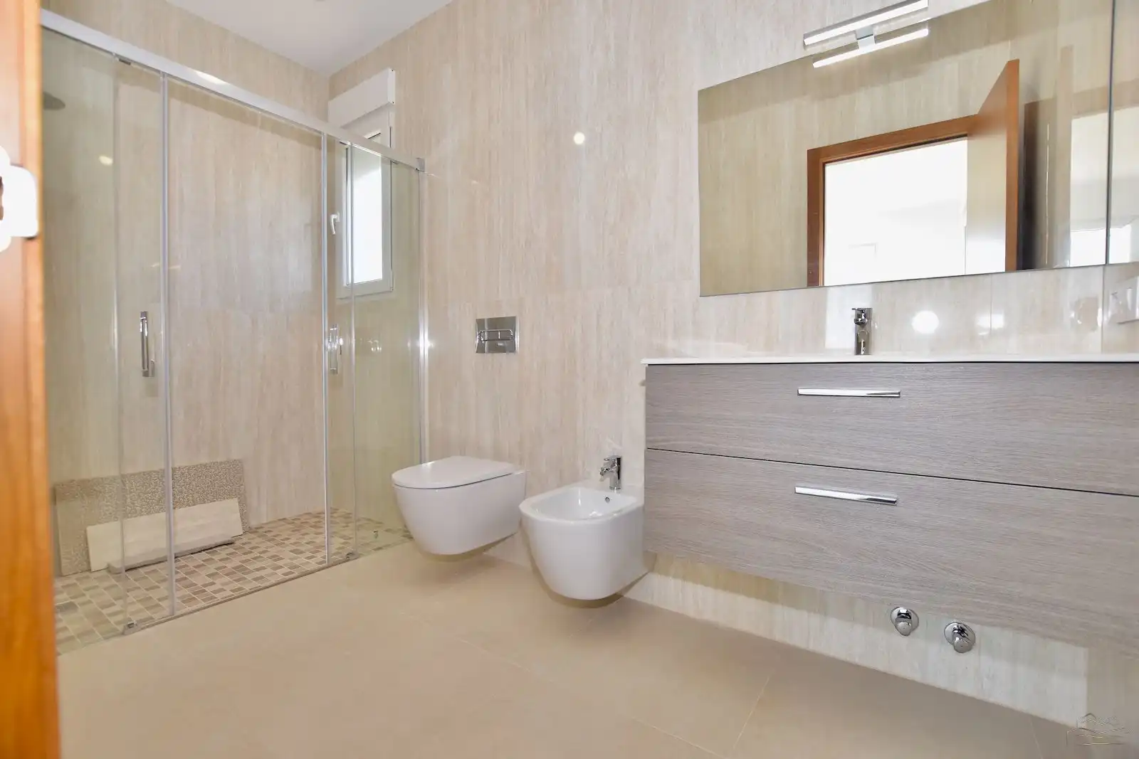 Bathroom of Houses for sale in Jávea / Xàbia  with Air Conditioner, Heating and Private garden