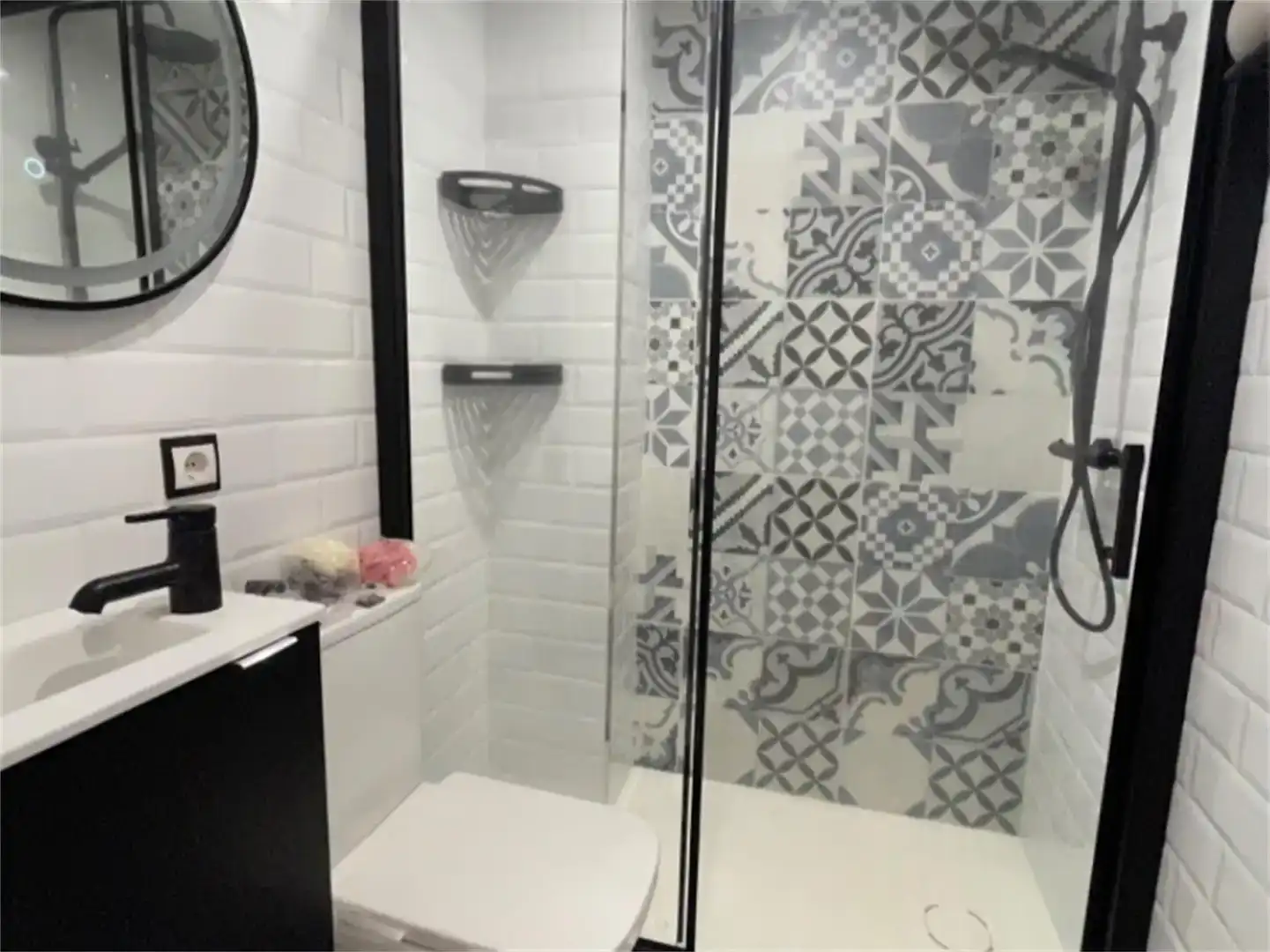 Badezimmer von Wohnung zur Miete in Centro