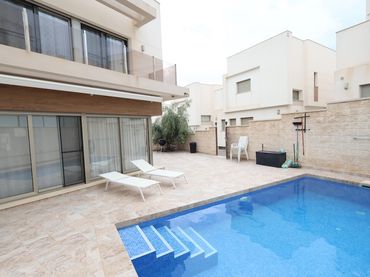 Xalet amb piscina en venda a N/A