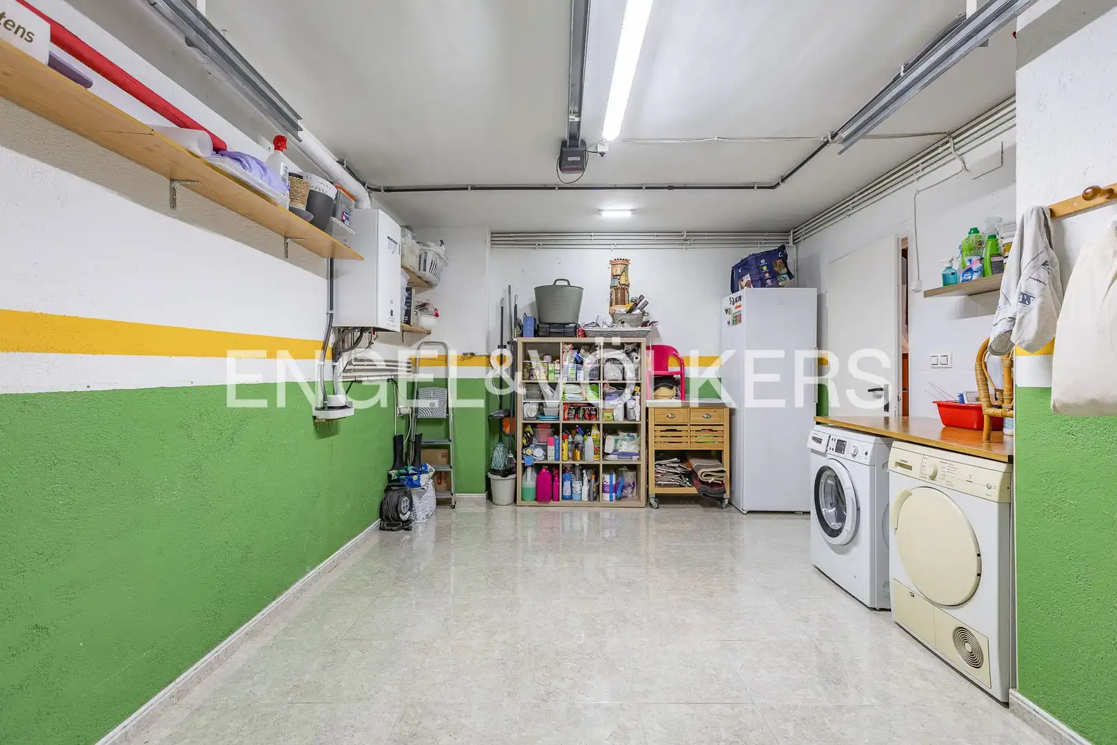 Detached homes for sale in Rubí  with Air Conditioner, Heating and Parquet flooring