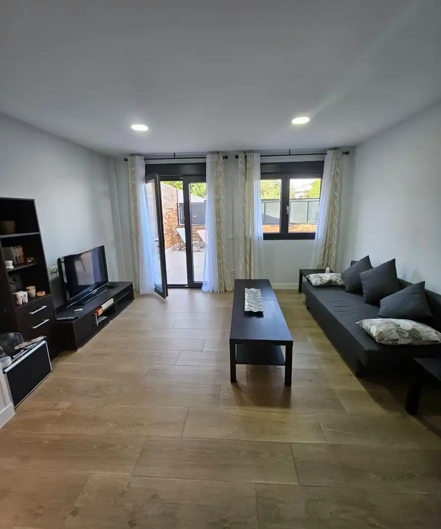Living room of Flat for rent in Brunete  with Air Conditioner, Heating and Terrace