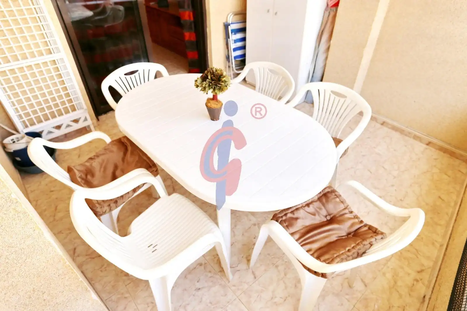 Terrasse von Wohnungen zur Miete in Guardamar del Segura mit Klimaanlage, Heizung und Terrasse