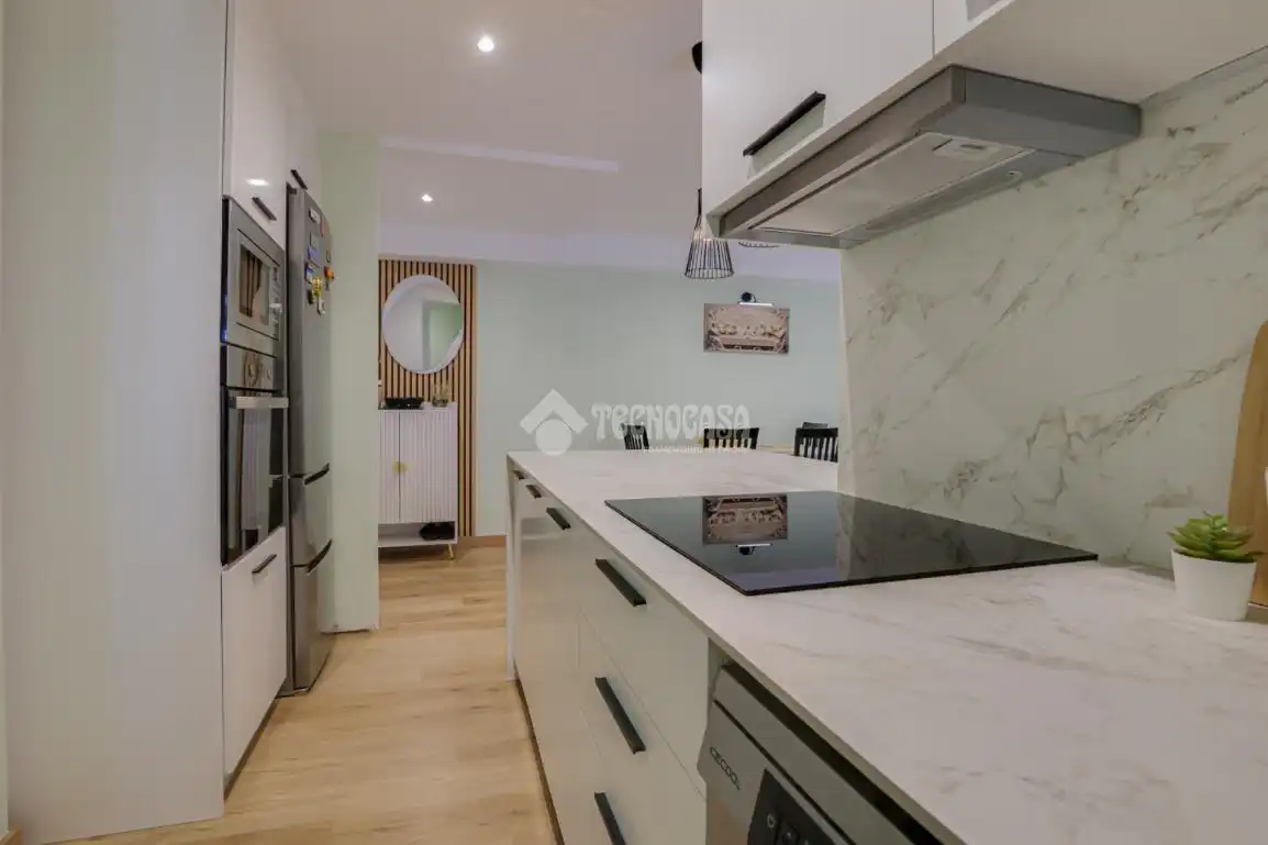 Cocina de Piso en venta en Rubí con Balcón