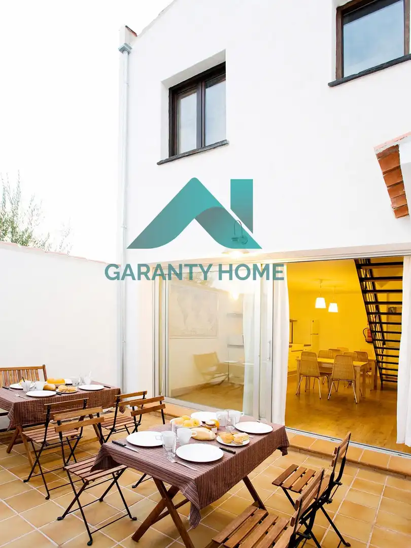 Vista exterior de Casa o chalet en venta en Torrejón el Rubio con Aire acondicionado