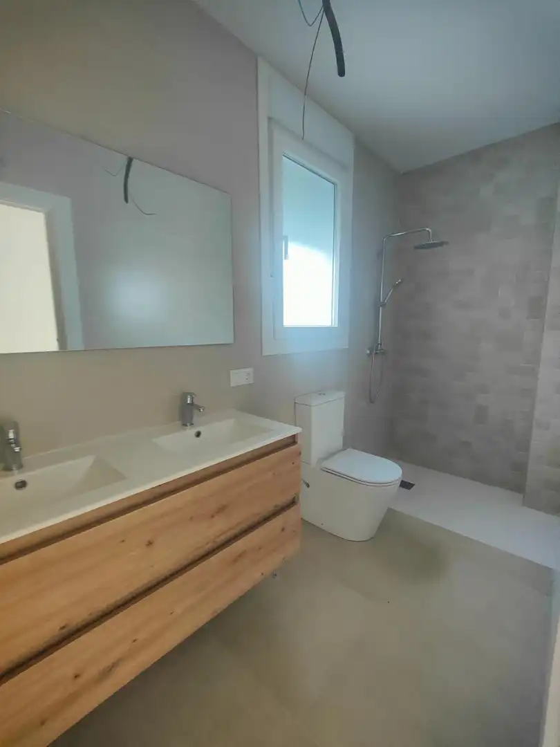 Baño de Casa adosada en venta en Vegas del Genil
