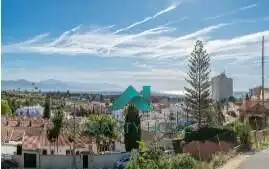 Vista exterior de Casa o xalet en venda en Torremolinos amb Aire condicionat, Calefacció i Terrassa