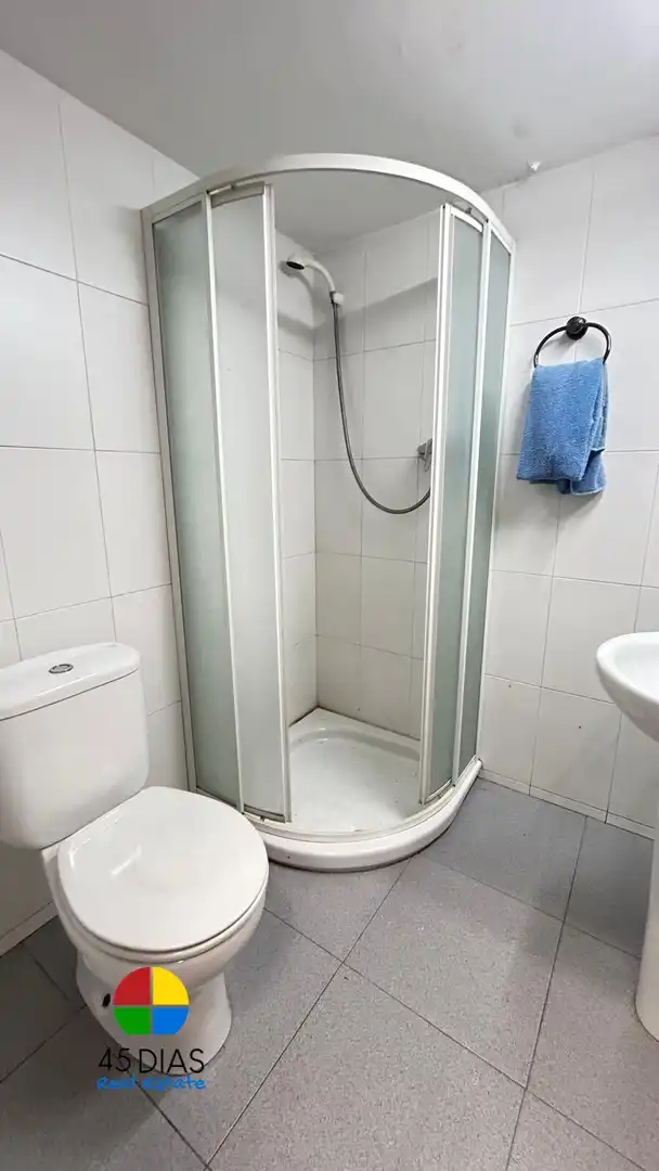 Office space to rent in Centre - Cordelles, imagen 4